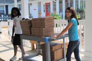 Upper Elementary Students Run Pizza Business